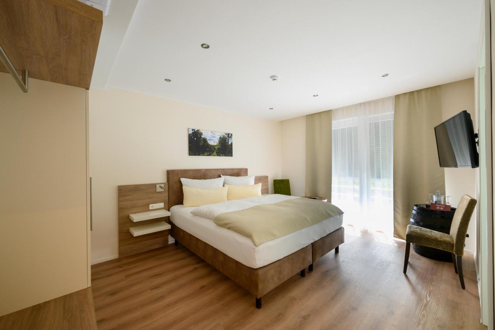 Gaestehaus Zum Weintraum Eimsheim Zewnętrze zdjęcie